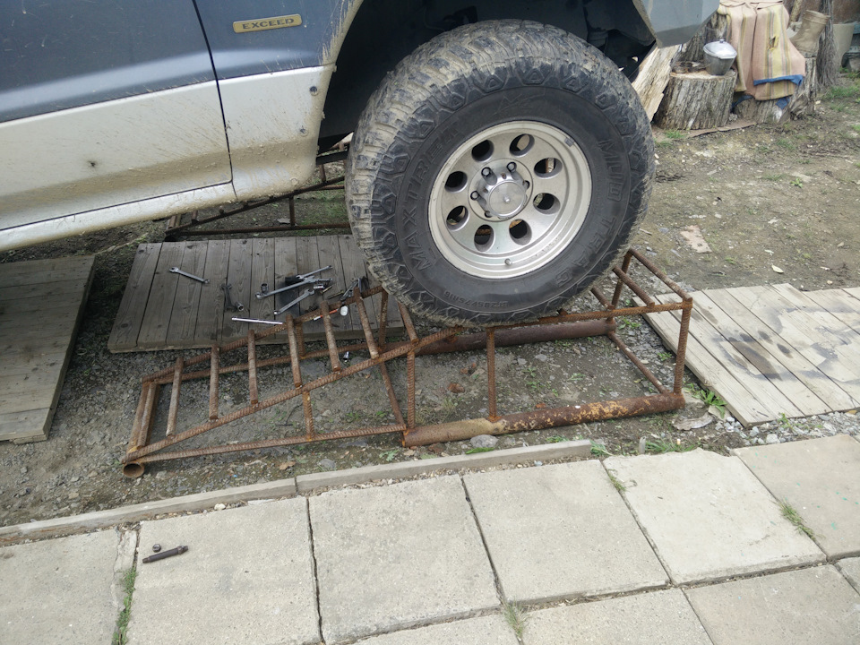Мини эстакада. Получились не мини))))) — Mitsubishi Pajero (2G), 3,5 л ...