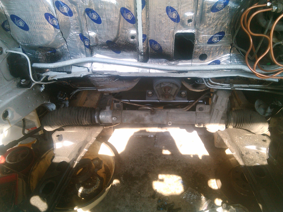 Установка гидроусилителя руля ч.1. + замена карданчика руля. — Volvo ...