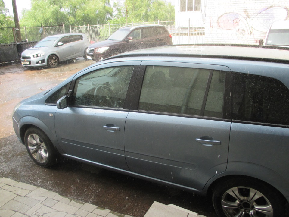 Фото в бортжурнале Opel Zafira B