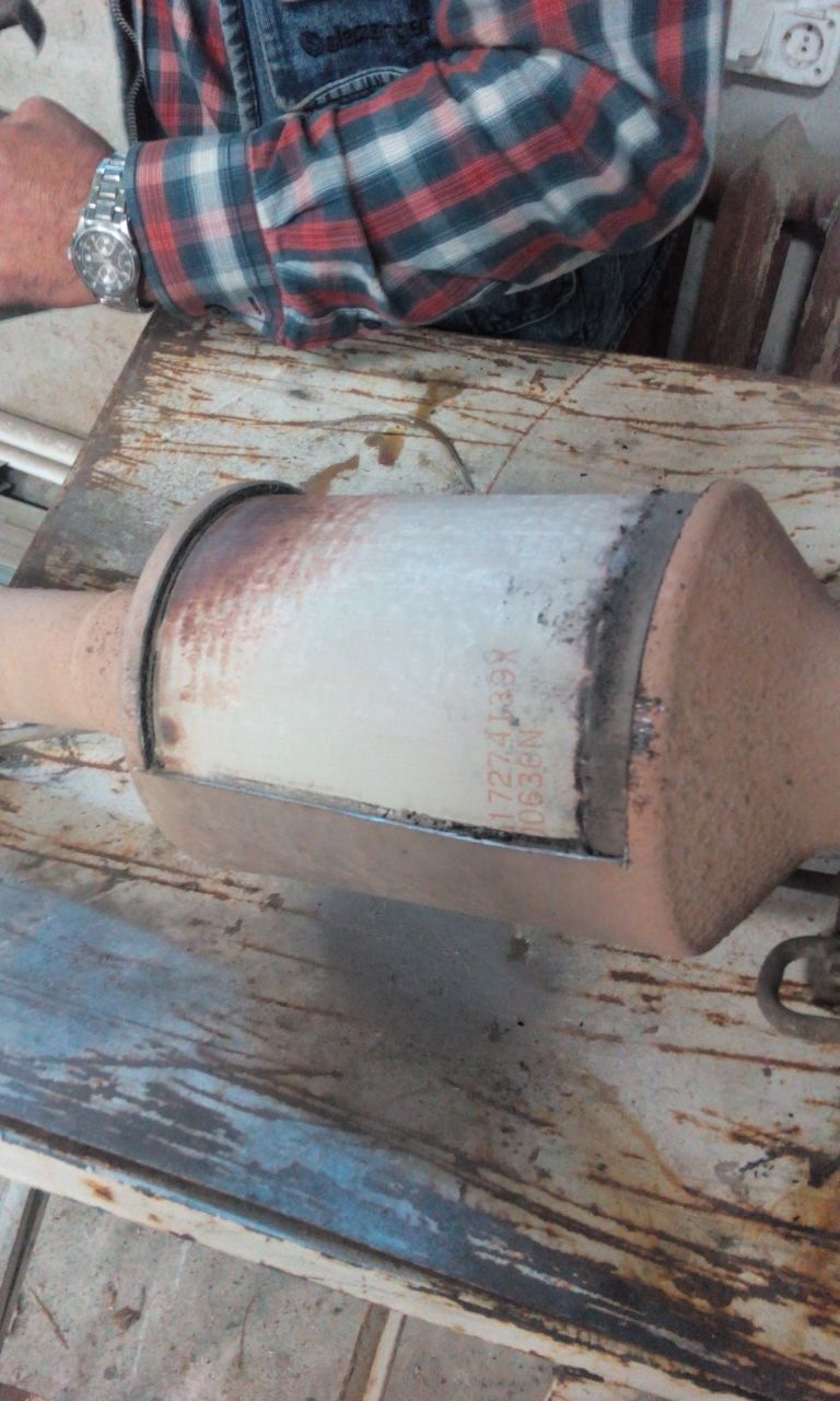 Пришло время удалить сажевый фильтр. — Mercedes-Benz Sprinter (2G), 2,2 ...