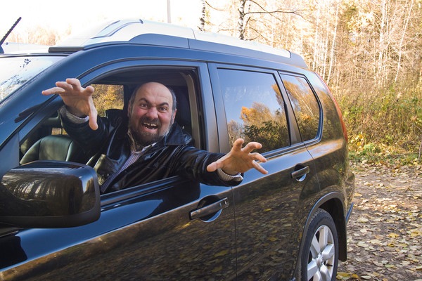 Жителя Челябинской области наказали за ругань в адрес соседки, с ...