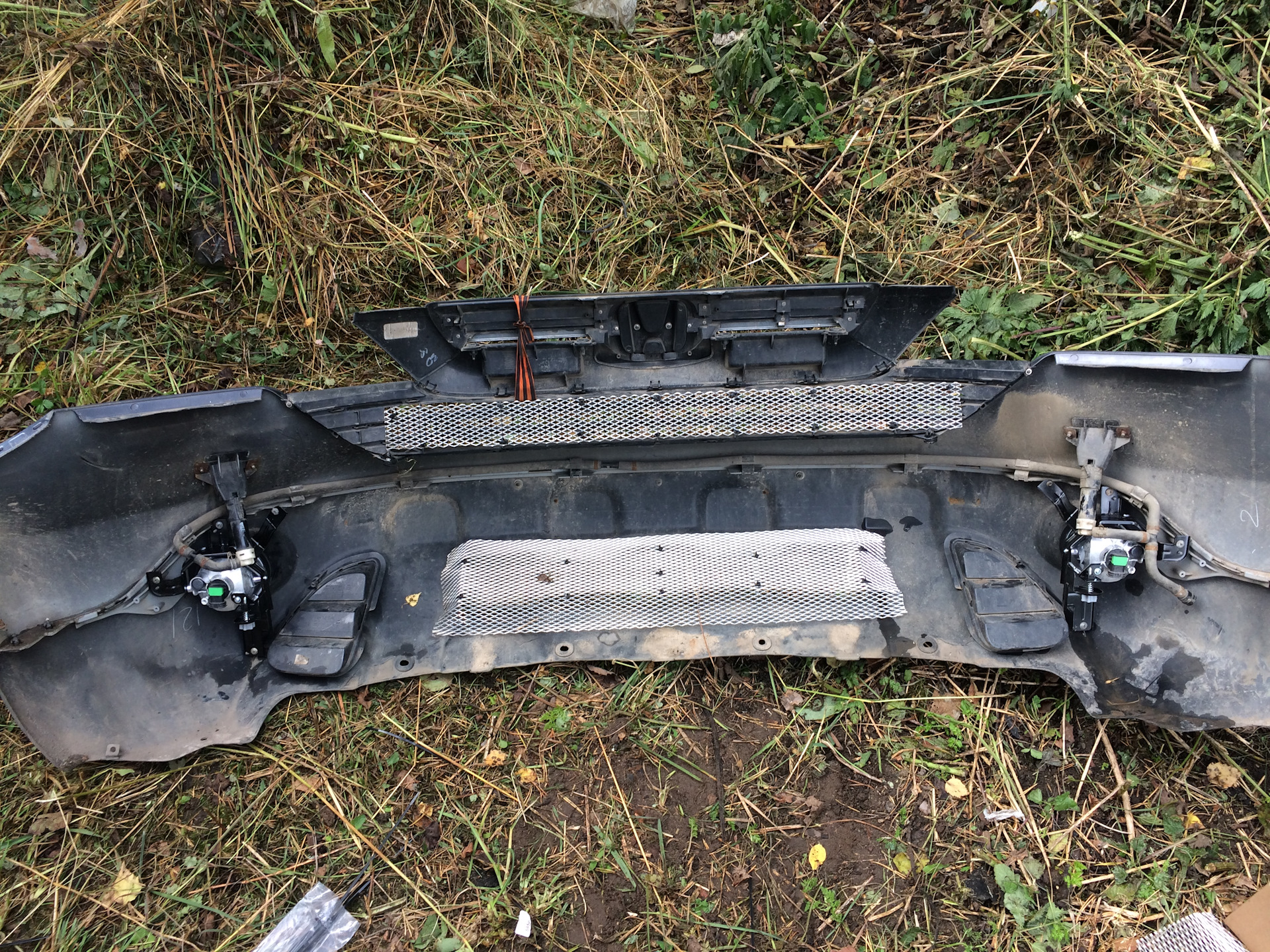 Крепление переднего бампера хонда срв 3. Honda crv 2008 без переднего бампера. Крепление переднего бампера хонда срв 3. Как снять бампер хонда срв 3. Снятие заднего бампера honda crv 2008 года.