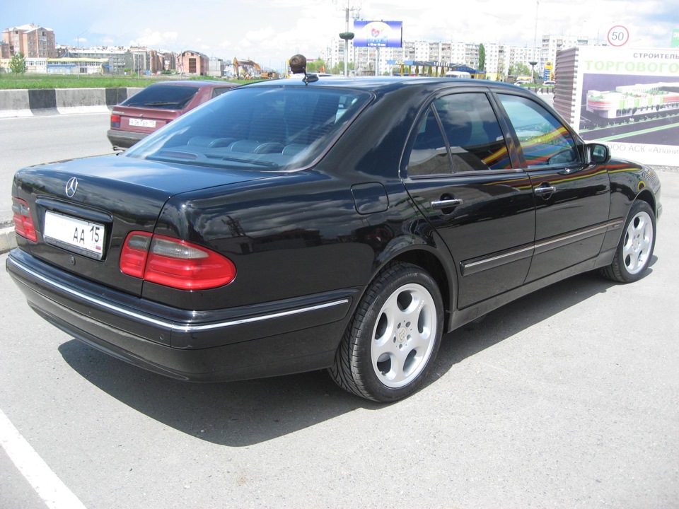 210 4 3. Мерседес w210 4.3 4matic. Мерседес 210 4.3.