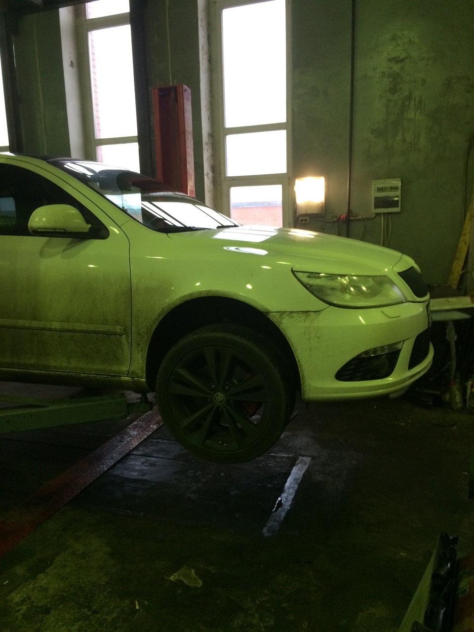 Болты подрамника! — Skoda Octavia RS A5 Mk2, 2 л, 2012 года | визит на ...