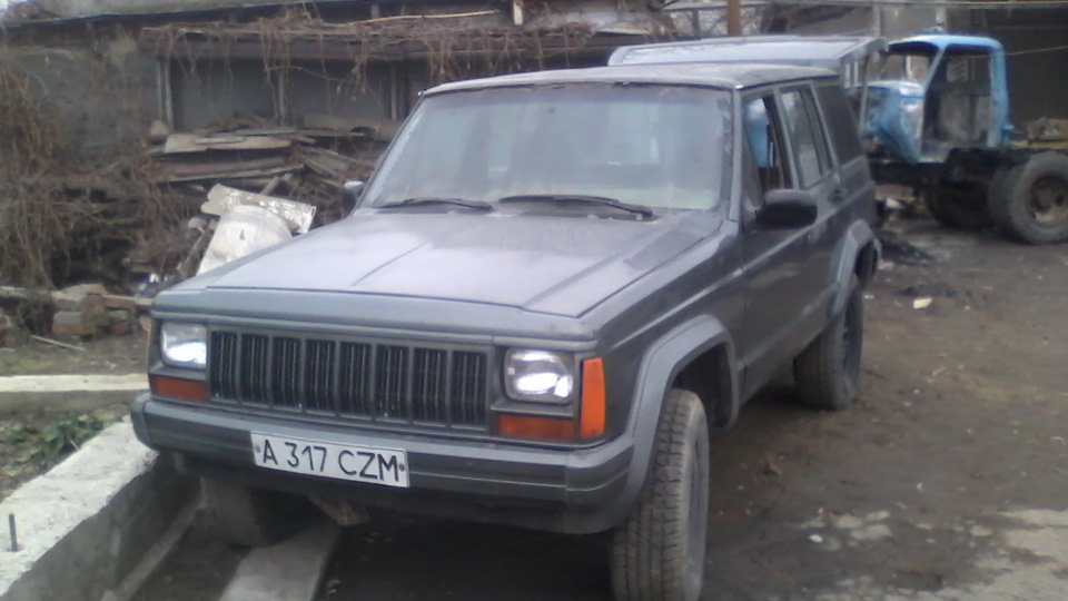 Jeep Grand Cherokee "Road Killer"