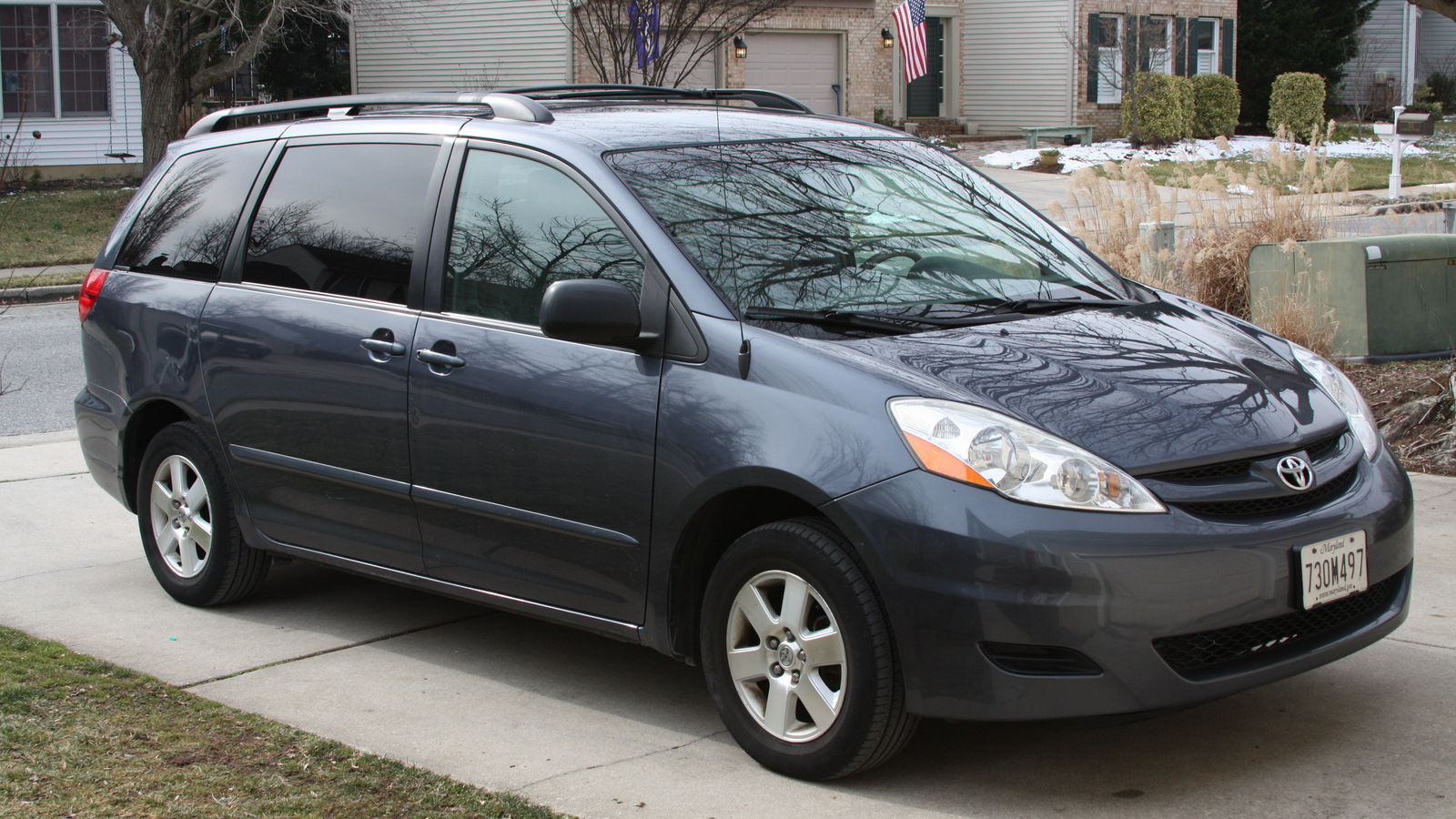 Toyota Sienna 2 2003