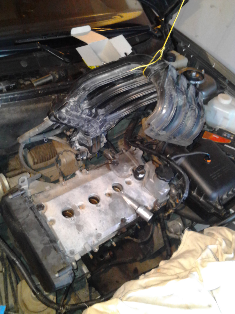 Подвесили колектор, сняли рампу с форсами — Lada Приора седан