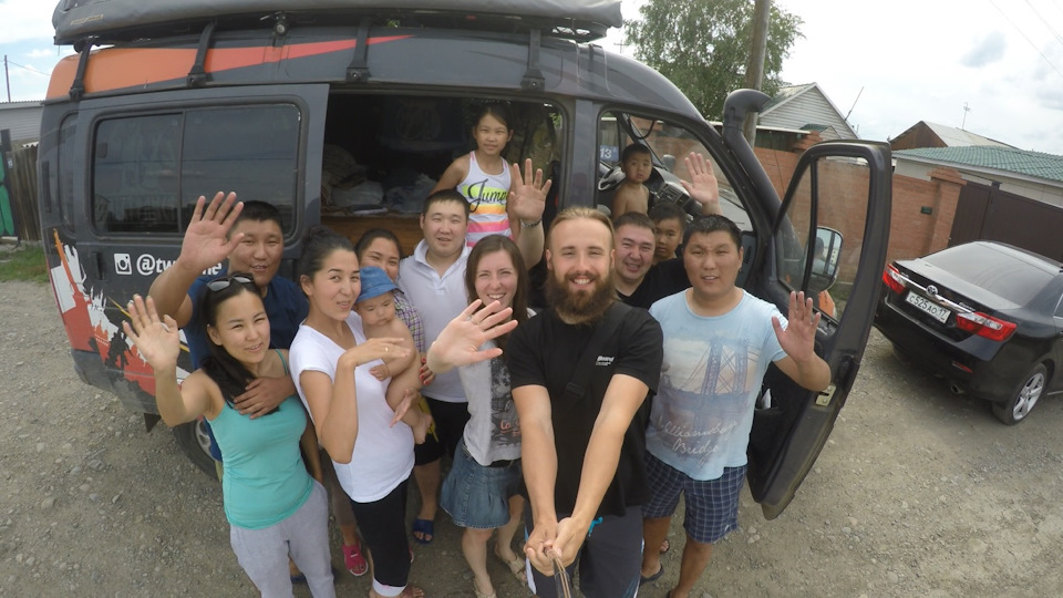 Раньше о Тыве, я знал только её название) А теперь я надеюсь, что когда-нибудь удастся сделать отдельную поездку по Тыве и Хакасии, чтобы побольше пообщаться с людьми и изучить отдалённые уголки этих республик. — ГАЗ Соболь