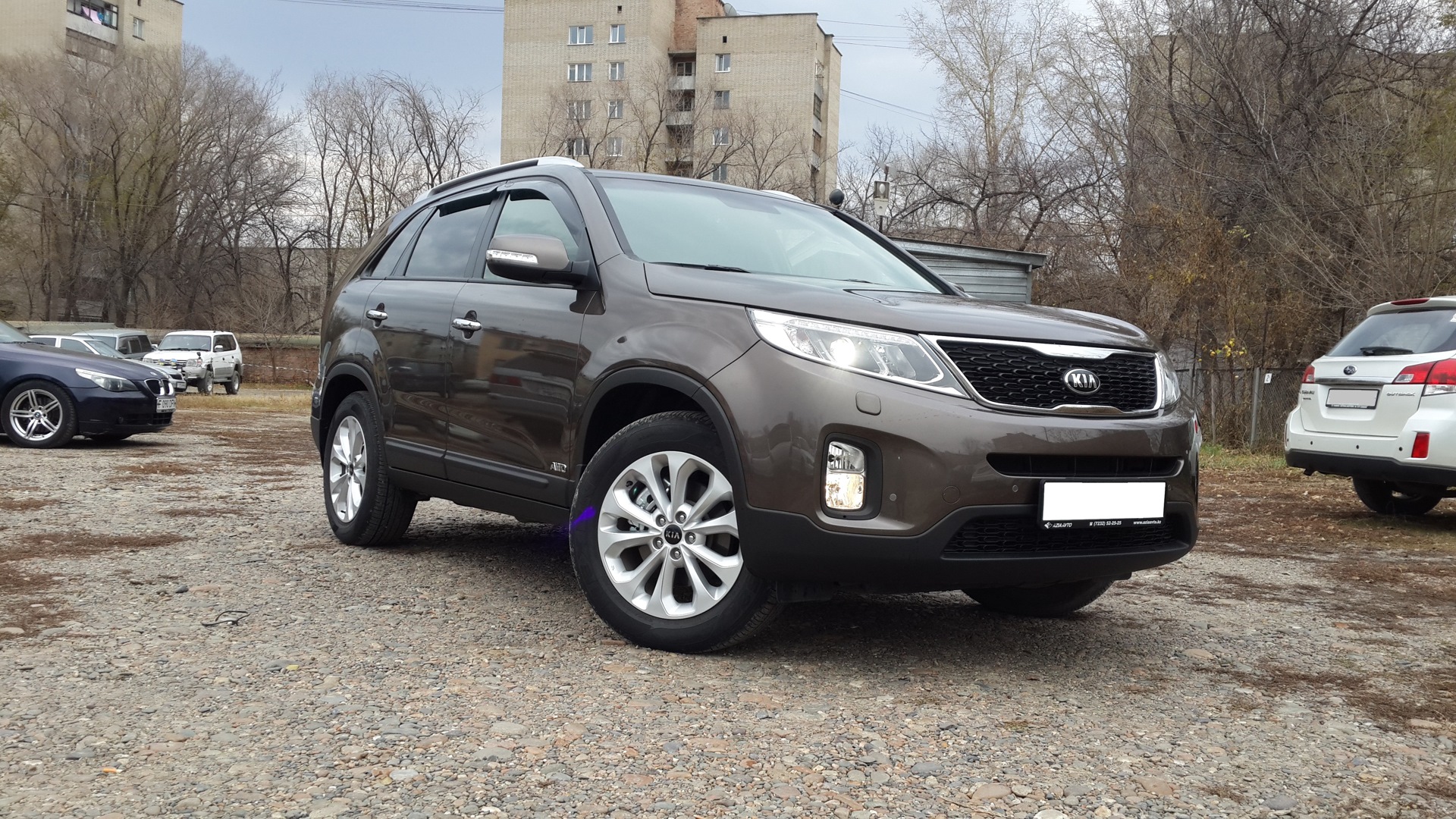 Соренто 2.4 бензин. Kia Sorento колеса 18. Киа Соренто 2 на 18 колесах. Диски Киа Соренто 18. Kia Sorento 2 2009 на 18 колесах.