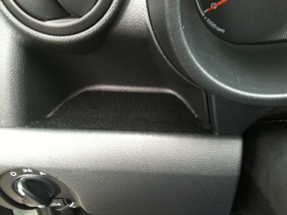 Как же дребезжат веши в перчаточнике — LADA Гранта, 1,6 л., 2013 года ...