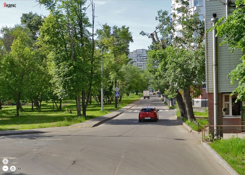 Засвет на Яндекс Просмотр Улиц — Renault Clio IV Sport, 1,6 л, 2014 ...