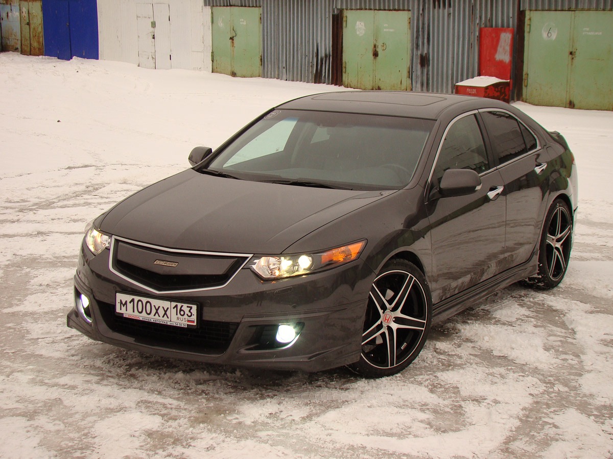 Honda Accord 8 Mugen черный