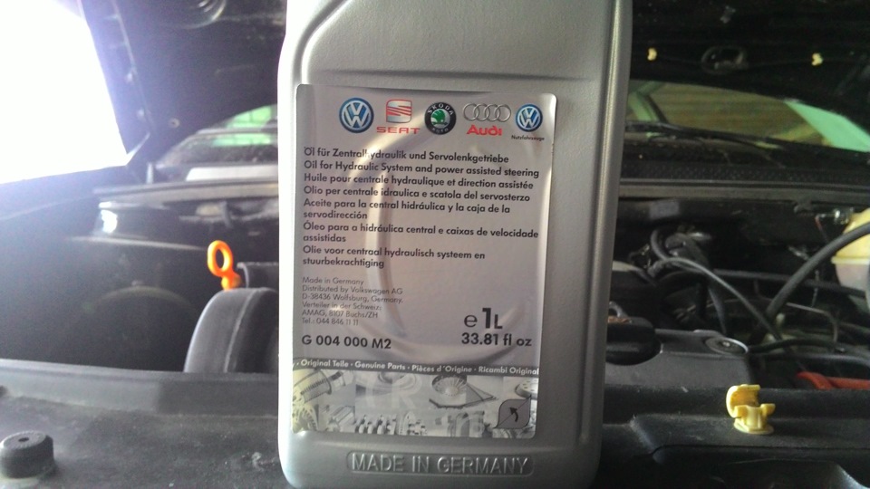 Замена жидкости ГУРа. — Volkswagen Golf Mk3, 1,4 л, 1997 года | своими ...
