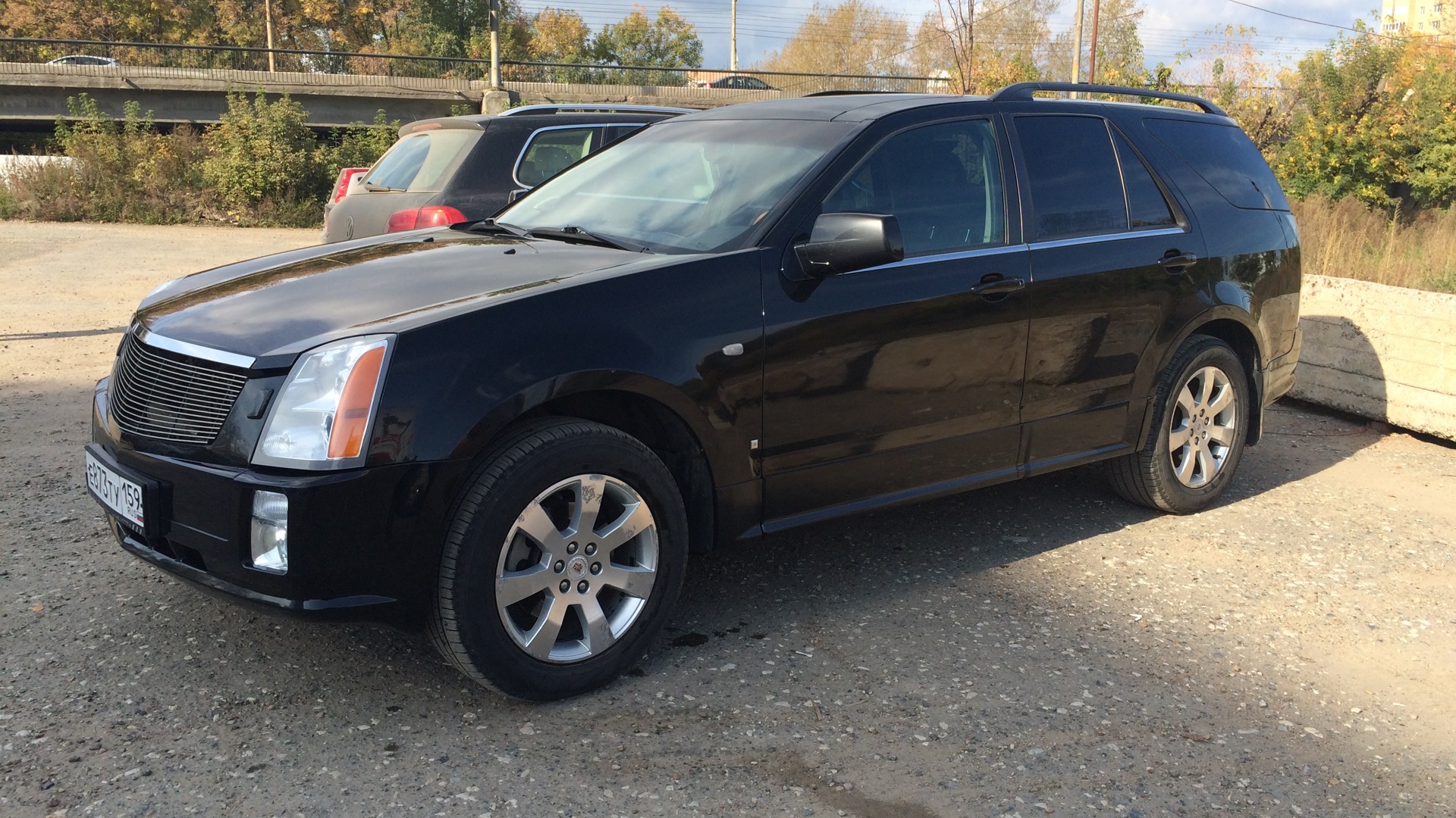 Cadillac srx 1 фото