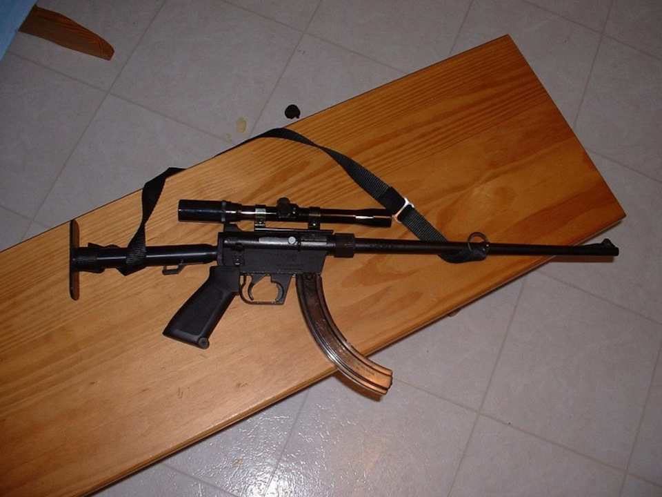 Оружие выживания US Survival AR-7 Rifle.