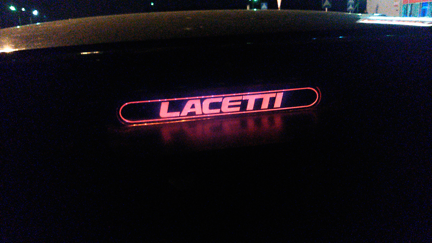 Наклейка на стоп сигнал. Дополнительный стоп сигнал киа спортейдж 4. Наклейка на стоп сигнал. Наклейки на порше кайен 955. Наклейки на порше кайен 955.