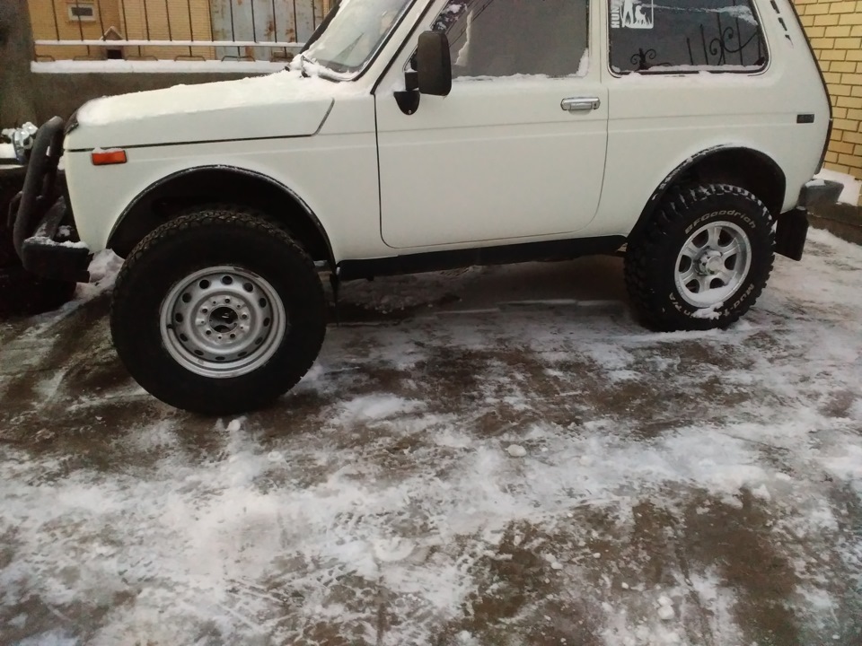 теперь я на шипах или зима подкралась не заметно — Lada 4x4 3D, 1,7 л ...