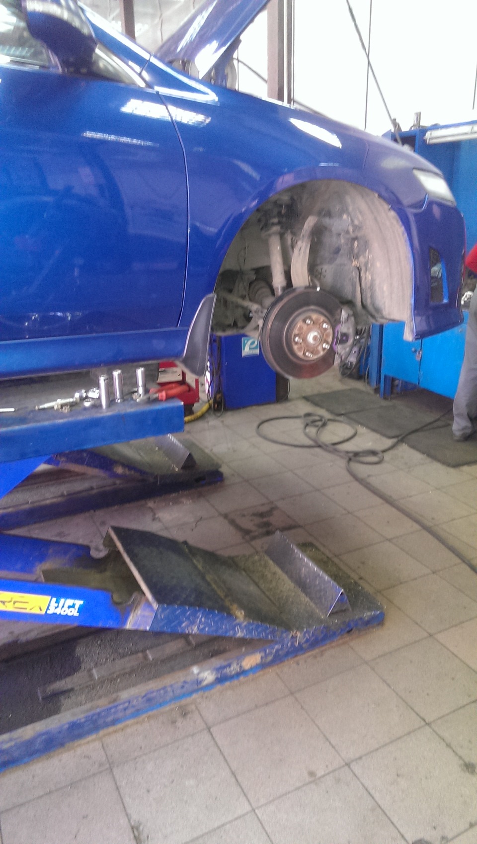 замена верхних шаровых и саленблоков — Honda Accord (7G), 2,4 л, 2006 ...