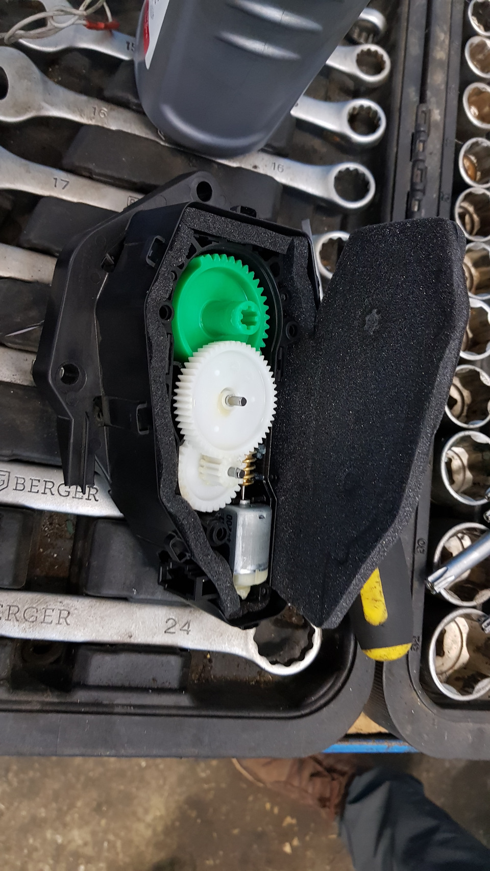 Фото в бортжурнале Jaguar XF (1G)