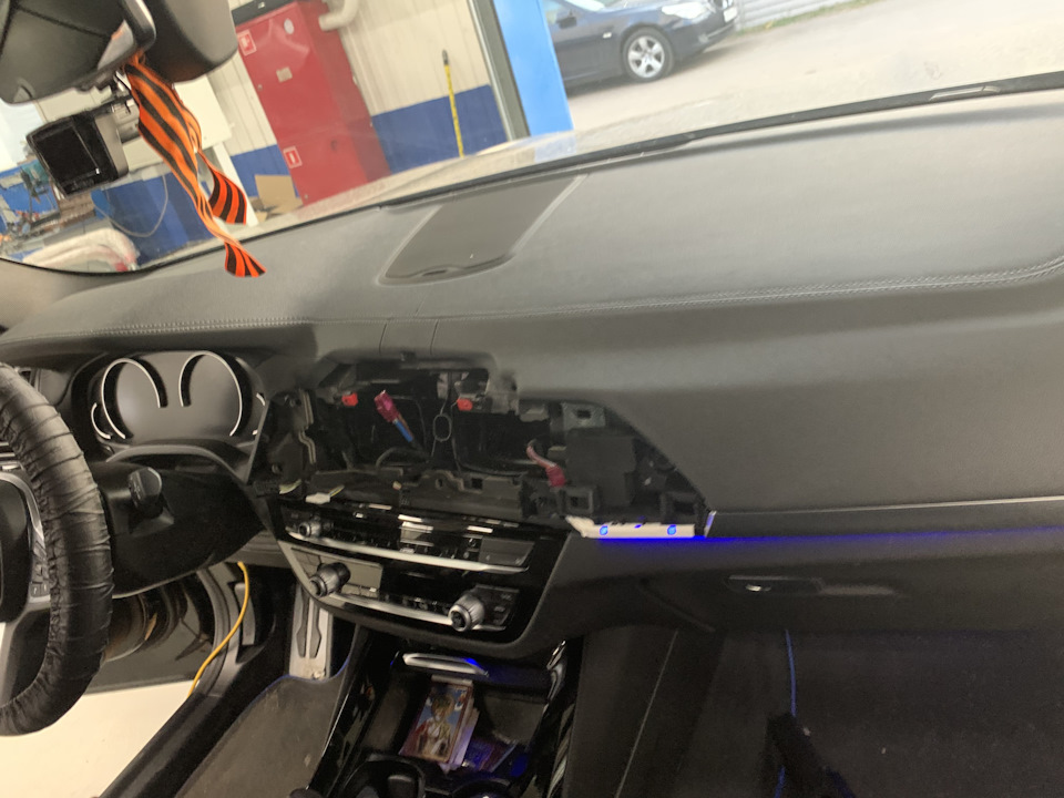 на установке 3 — BMW X3 (G01)