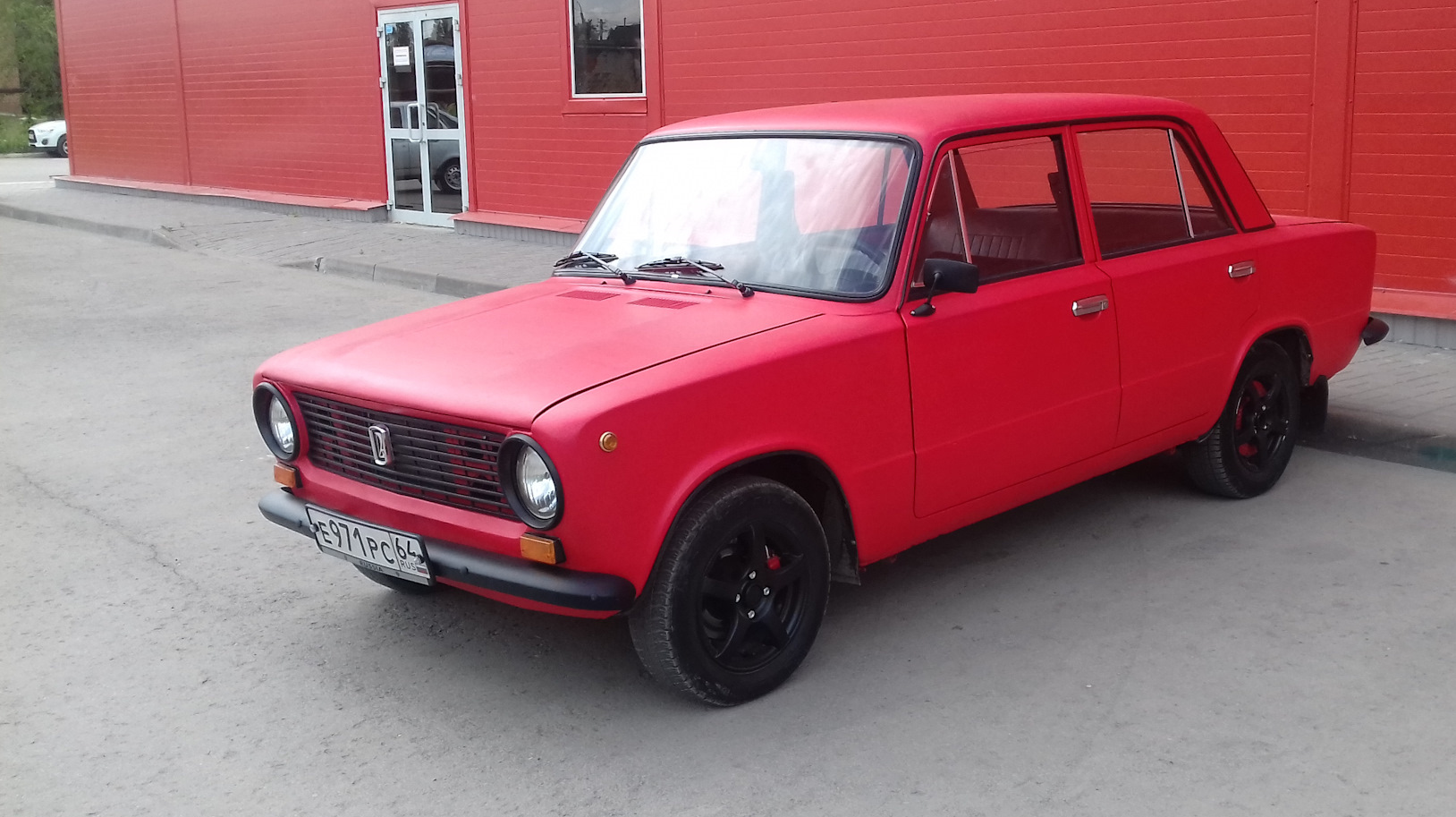 Lada 2101 1.2 бензиновый 1976 | «Красный матовый» на DRIVE2