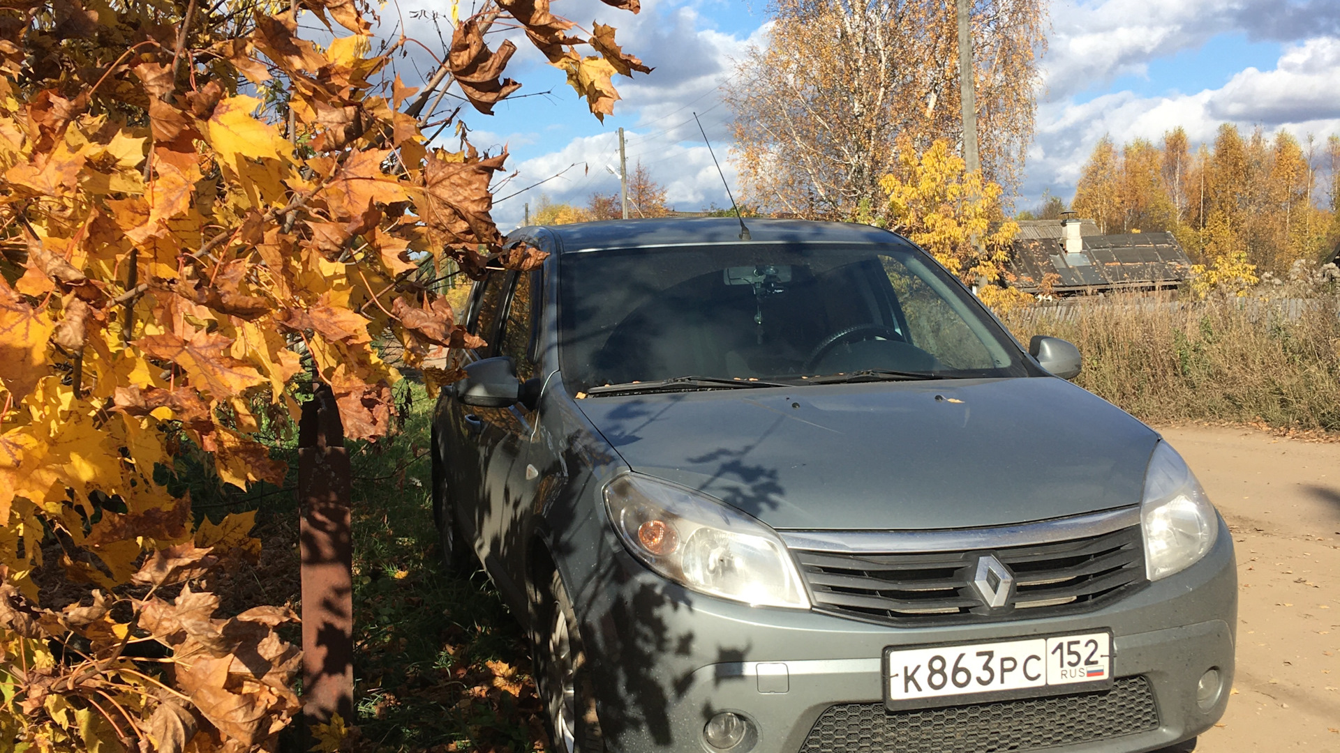 Renault Sandero 1G 1.6 бензиновый 2012 | 