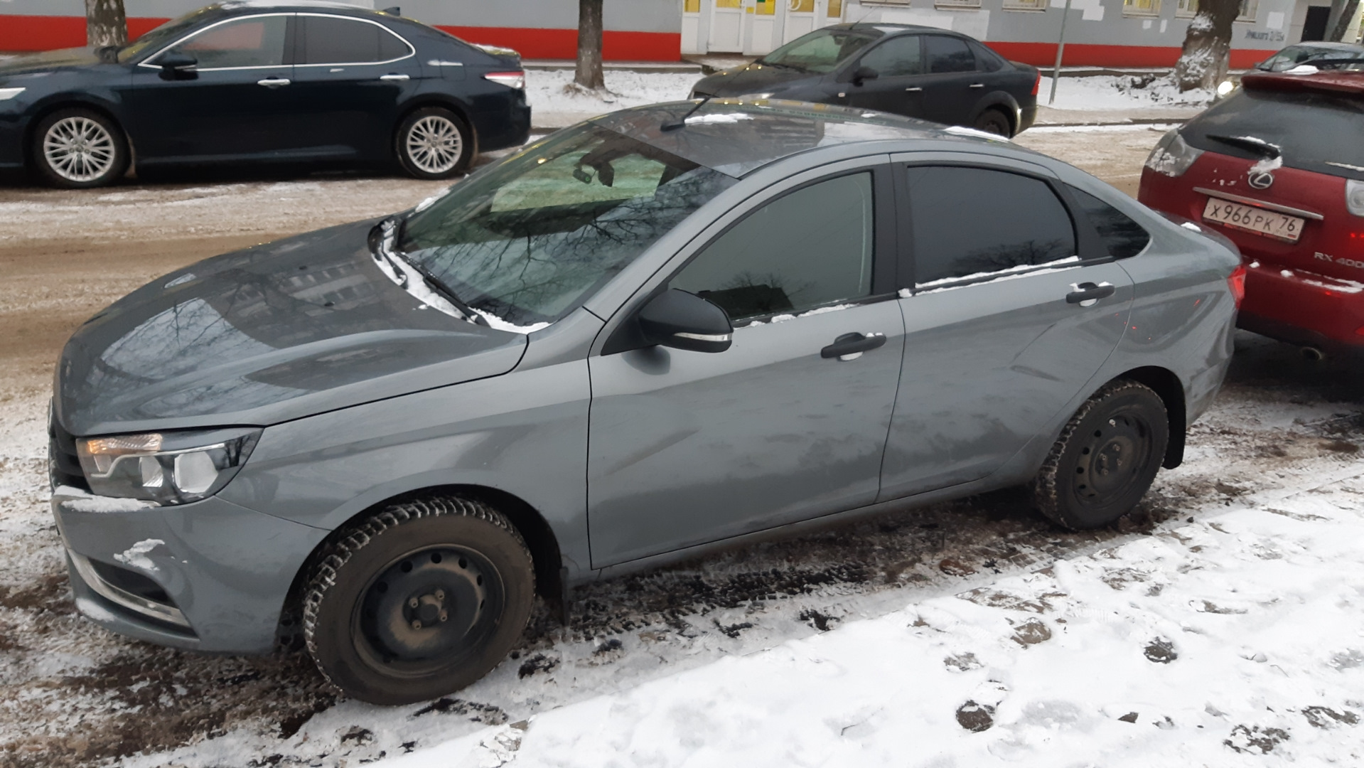 Колпаки колес и ступиц. — Lada Vesta, 1,6 л, 2018 года | колёсные диски |  DRIVE2