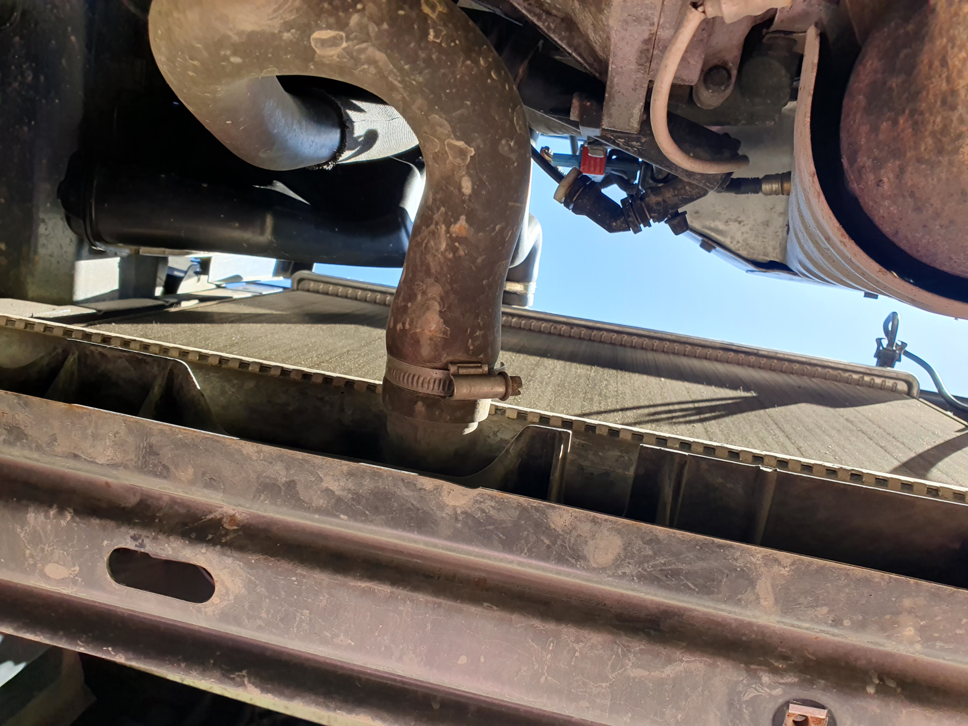 Замена антифриза на Пежо 408 двигатель EP6 120 л.с. — Peugeot 408, 1,6 ...