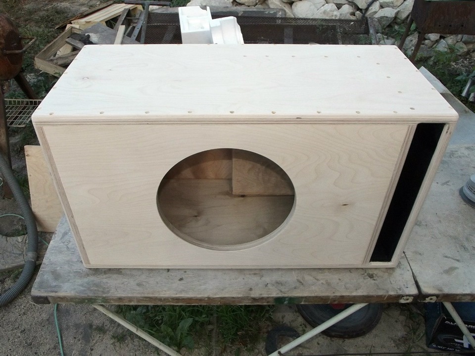 Сделали короб для динамика. — Nissan Almera II (N16), 1,8 л, 2001 года ...