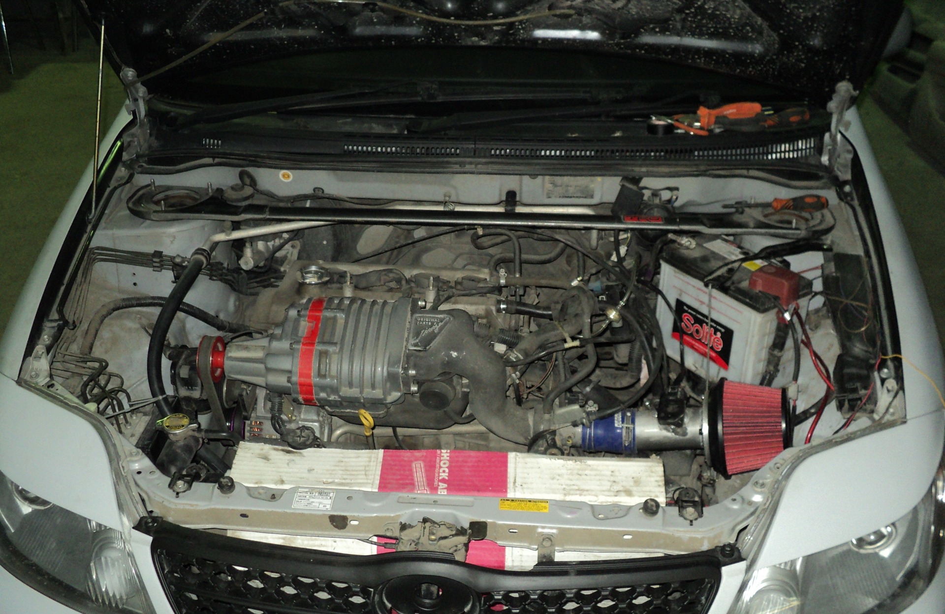    Toyota Corolla Runx 15 2002