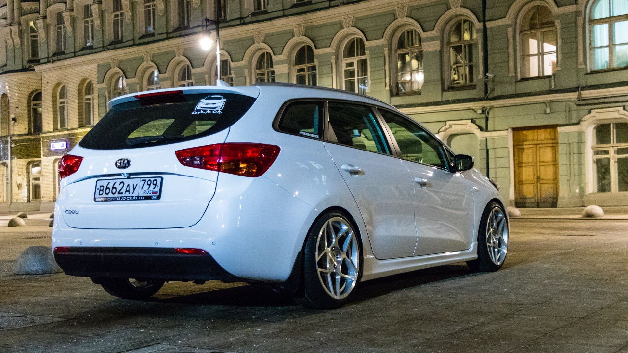 kia ceed stance