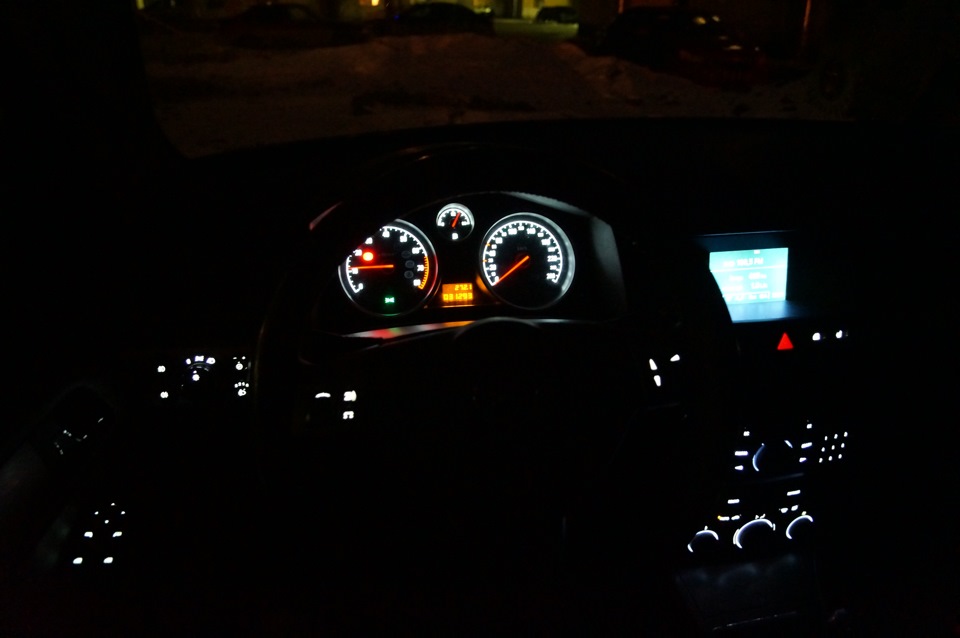 Пересвет. Приборная панель. — Opel Astra H, 1,6 л, 2006 года ...