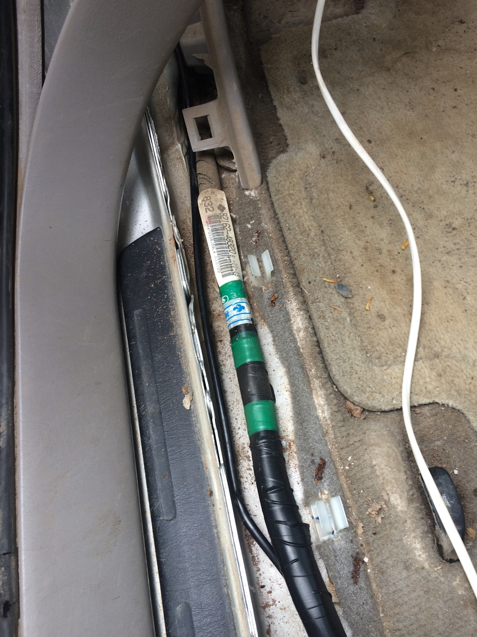 Установка рации — Toyota Highlander (XU20), 3 л., 2002 года ...