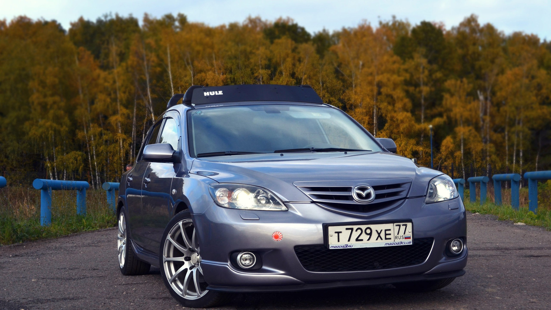 Mazda 3 touring. Мазда 3 БК драйв. Реснички Mazda Demio.