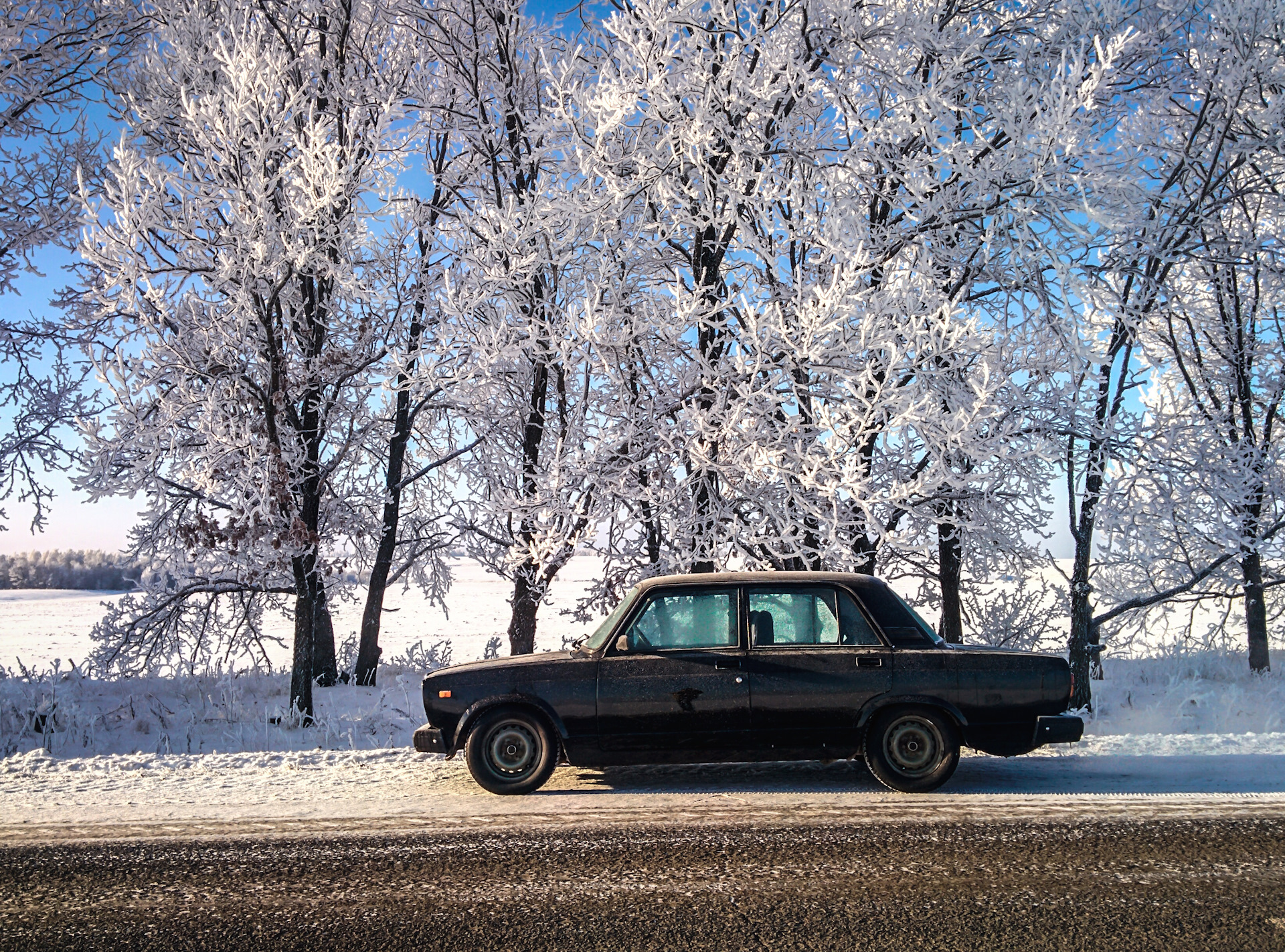 Холодно 2107. Лада 2107 зима. Стальная ВАЗ 2107 зима. Lada 2107 зима. ВАЗ 2107 зимой.