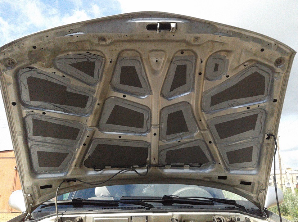 Шумоизоляция капота — Mitsubishi Carisma, 1,6 л, 1995 года | другое ...