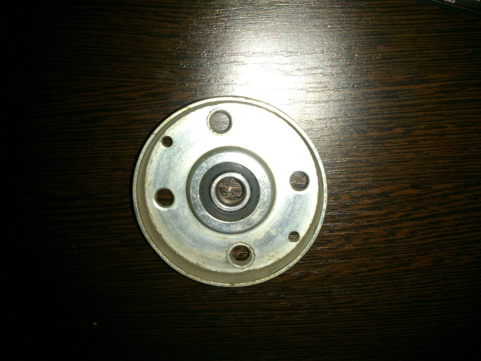 Натяжной ролик.Проблема. — Nissan Maxima QX (A33), 2 л, 2002 года ...