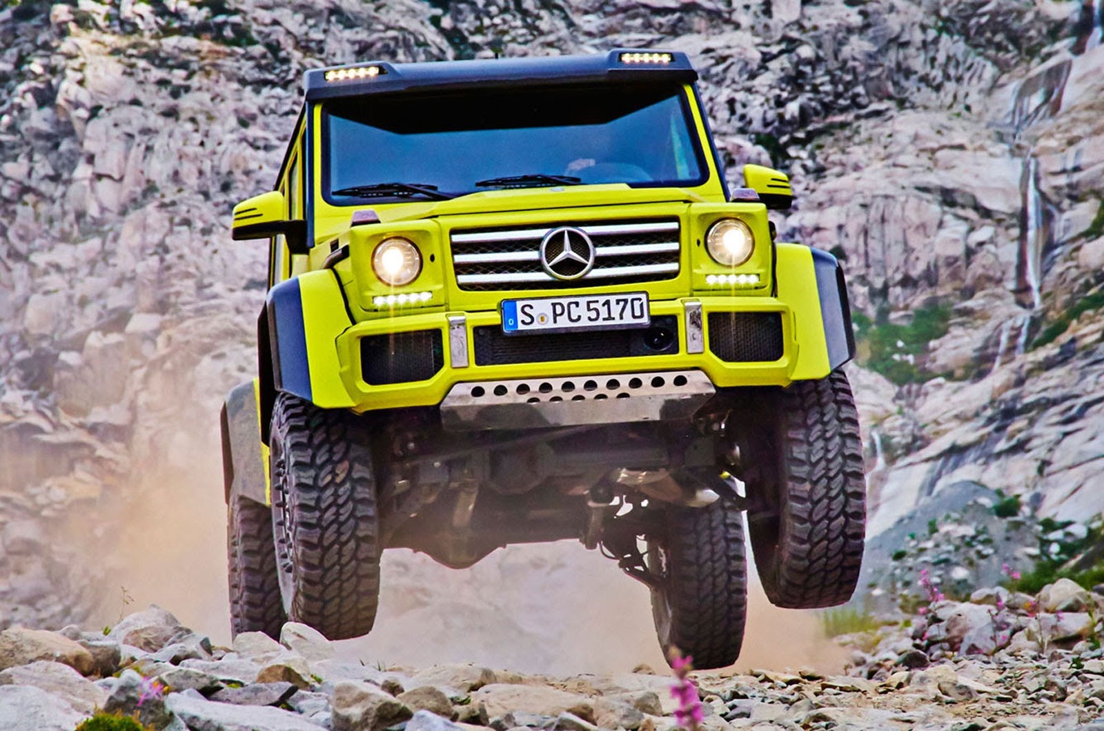 Mercedes Benz g500 4x4