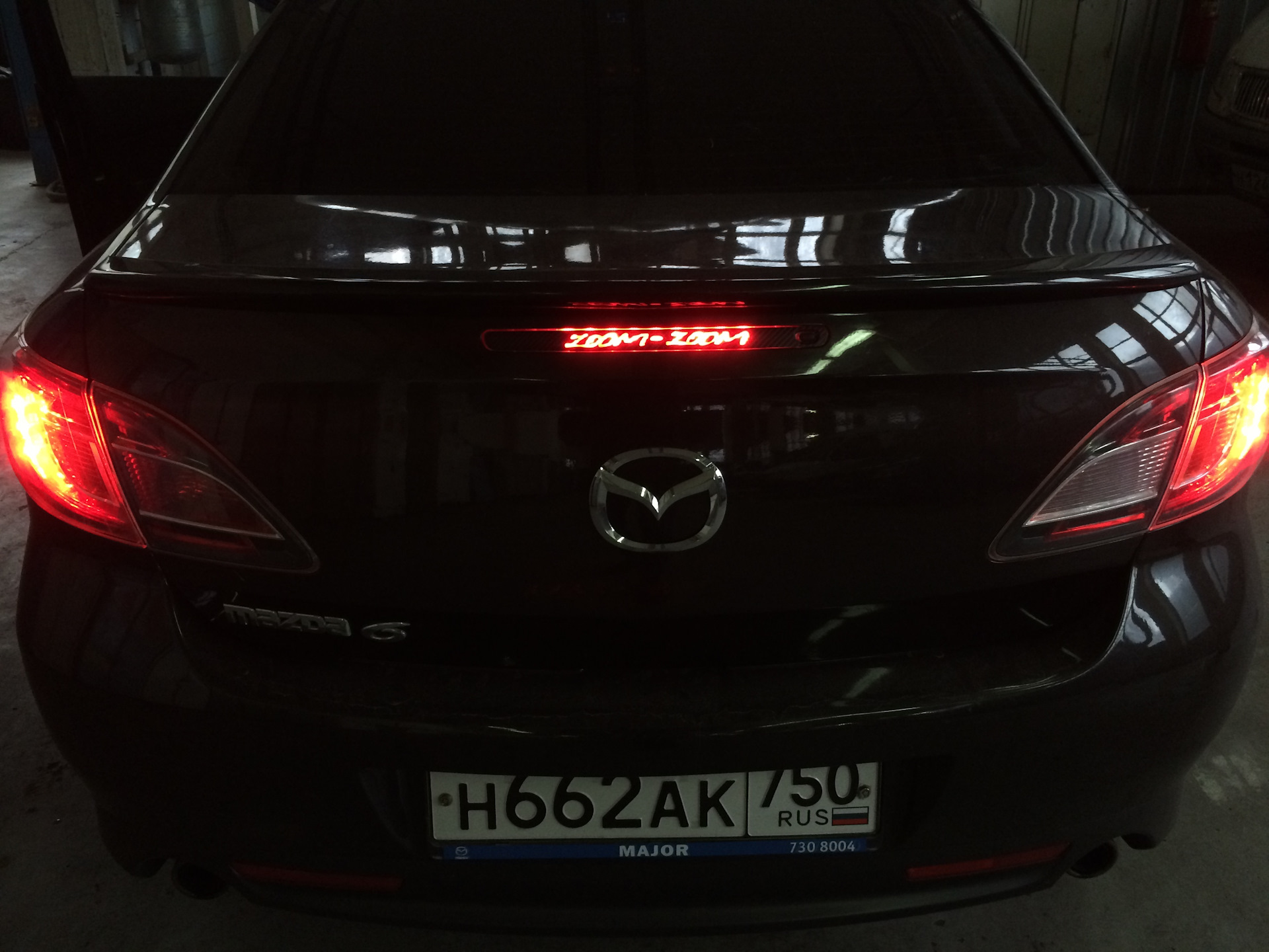 Не горят габариты mazda 6 gh