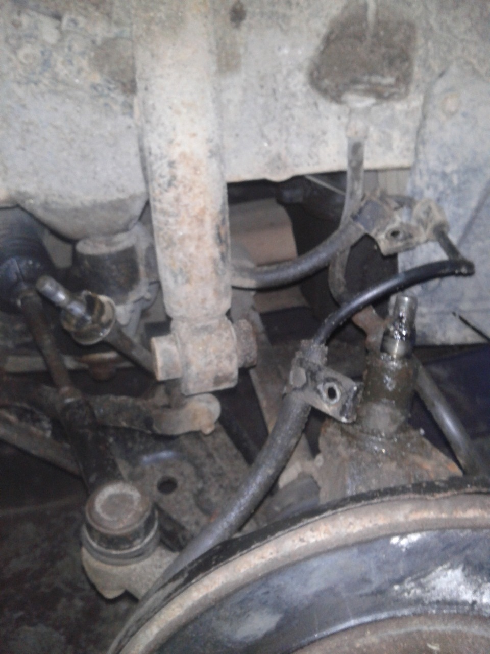 Подшипники поворотного кулака! — Nissan Primera (P11), 1,6 л, 1998 года ...