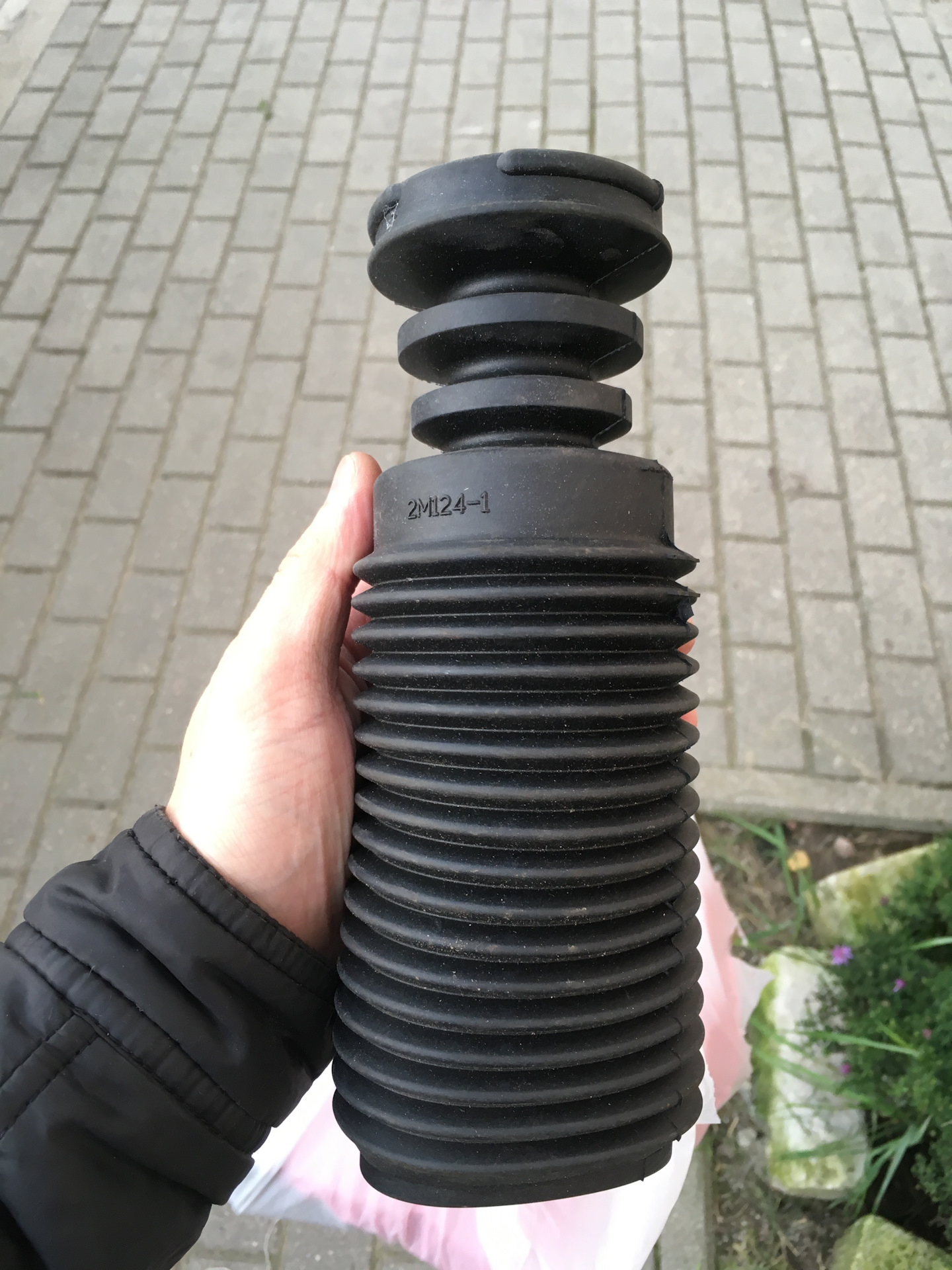 пыльники передних амортизаторов мазда сх-5. Renault logan пыльник передней стойки. пыльник заднего амортизатора альмера классик б 10. пыльник заднего амортизатора voxy. пыльник заднего амортизатора нива шевроле.