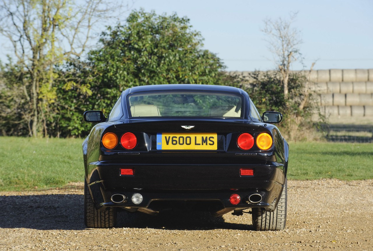 Aston Martin v8 Vantage 1999