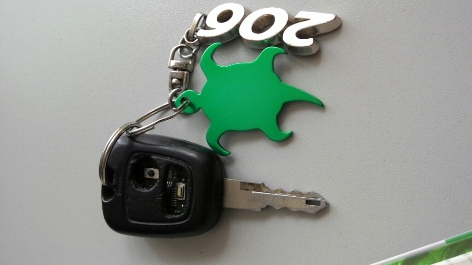 Ключ зажигания — Peugeot 206, 1,4 л, 2003 года | своими руками | DRIVE2