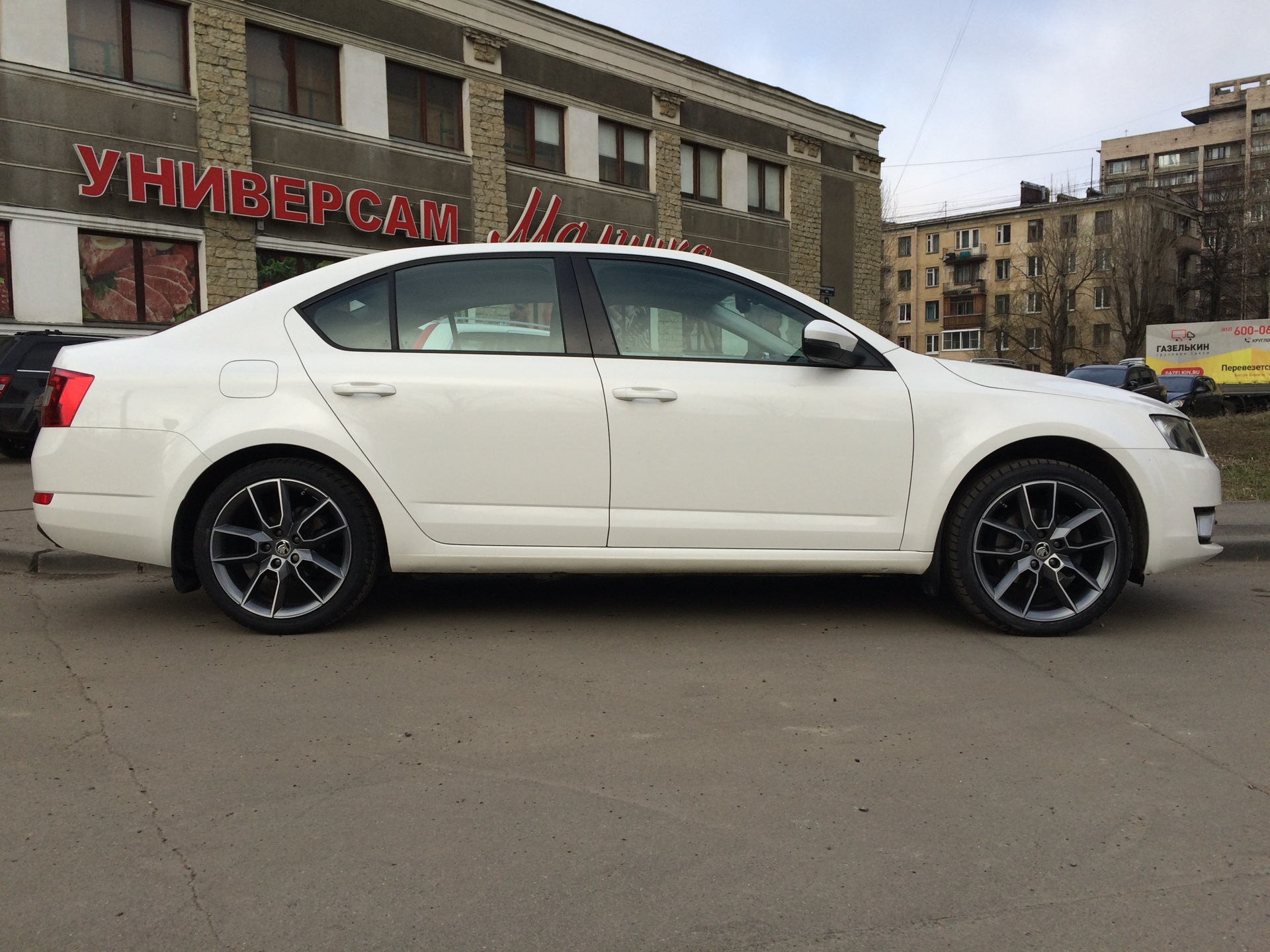 Диски шкода а7. Диски Шкода Октавия а7 r17. Skoda Gemini r18. Диски skad Skoda Octavia a7 r17. Диски Matterhorn r17 Skoda Octavia.