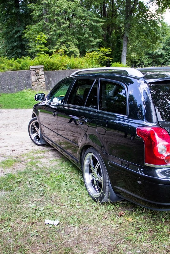 Фото в бортжурнале Toyota Avensis II