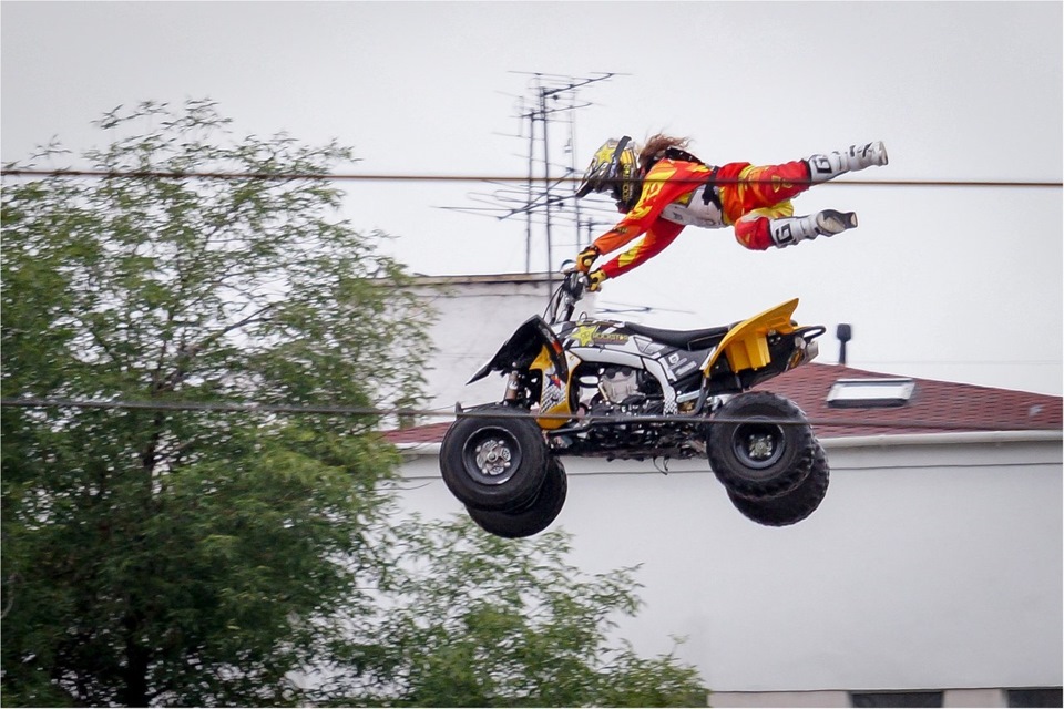 мотофристайл шоу adrenalin FMX rush в Екатеринбурге! — DRIVE2