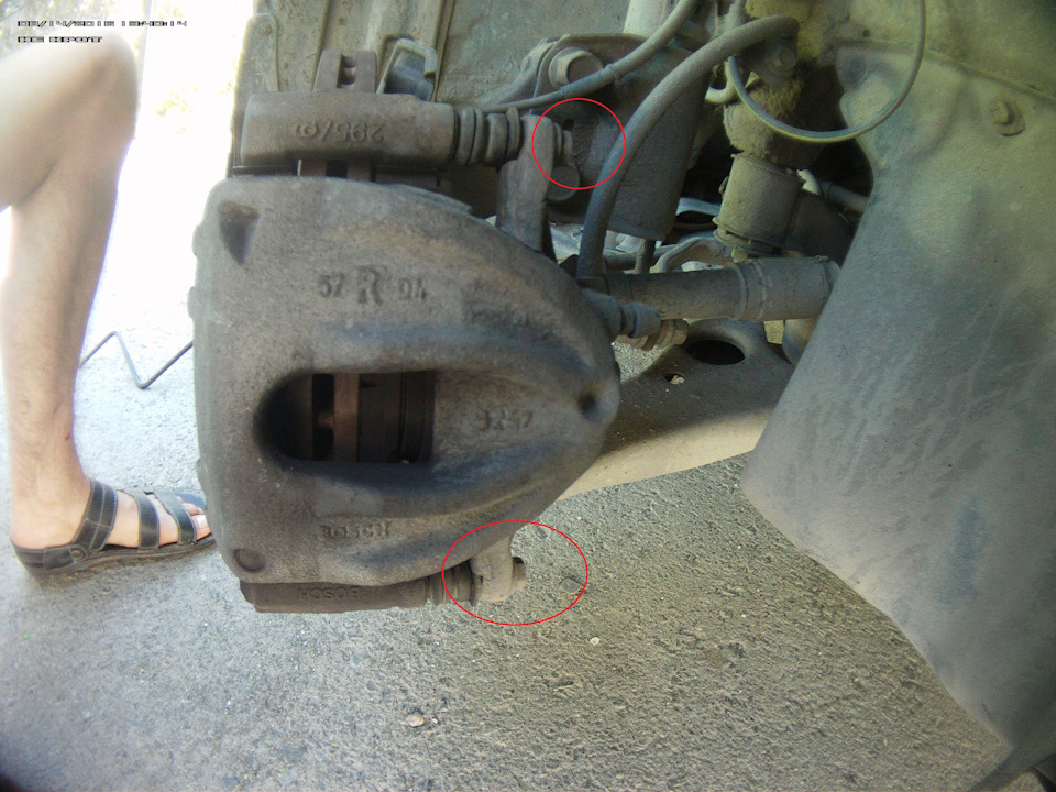 Замена ремкомплекта направляющих суппорта заднего-переднего — Toyota ...