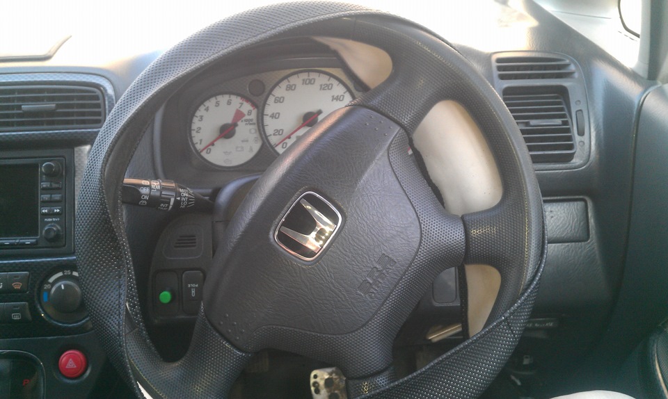 Как снять руль хонда стрим Оплетка руля - Honda Stream (RN), 1,7 л, 2001 года аксессуары DRIVE2