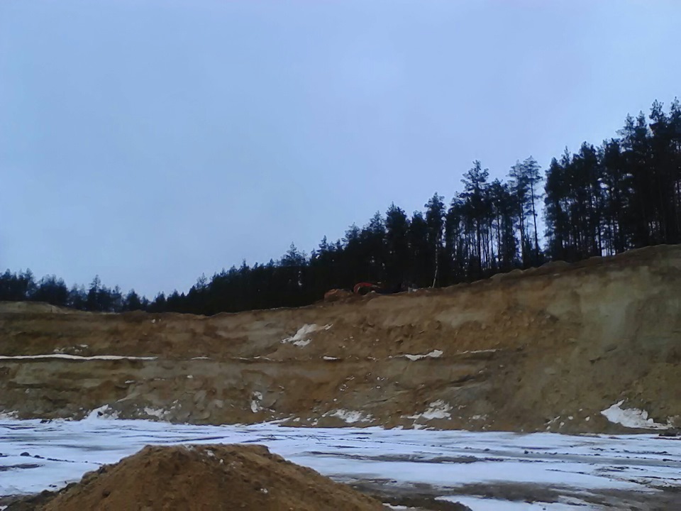 Пришлось ехать по работе в песчаный карьер. — Lada Ларгус, 1,6 л, 2015 ...