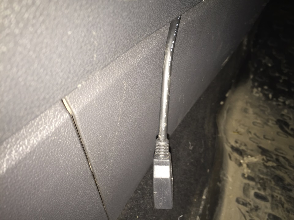 19.Автозвук: Часть 2 (USB в панель) — Ford Focus II Hatchback, 2 л ...